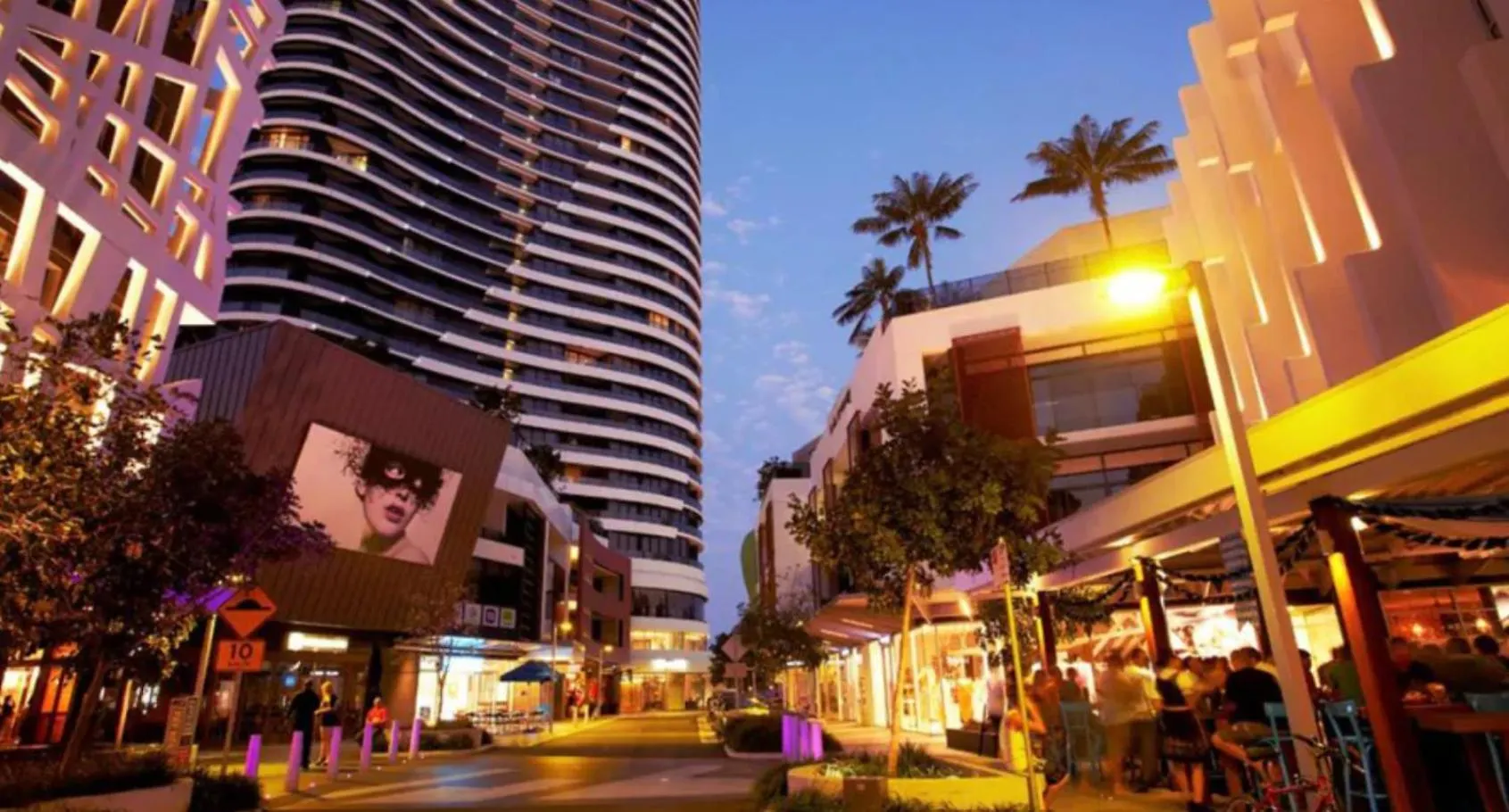 Broadbeach Luxury Oracle Tower 1 Apartment 2Bed 2Bath 1 Car